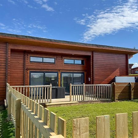 Fairview Lodges Уидърнсий Екстериор снимка