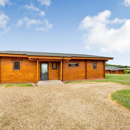 Fairview Lodges Уидърнсий Екстериор снимка