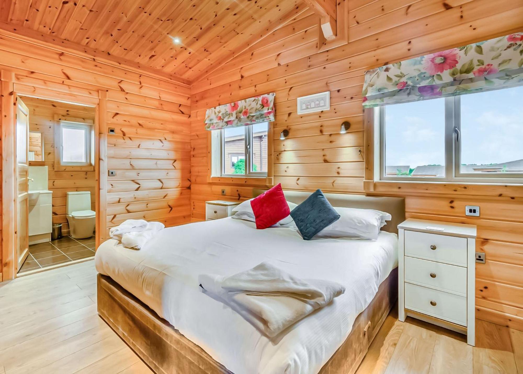 Fairview Lodges Уидърнсий Екстериор снимка