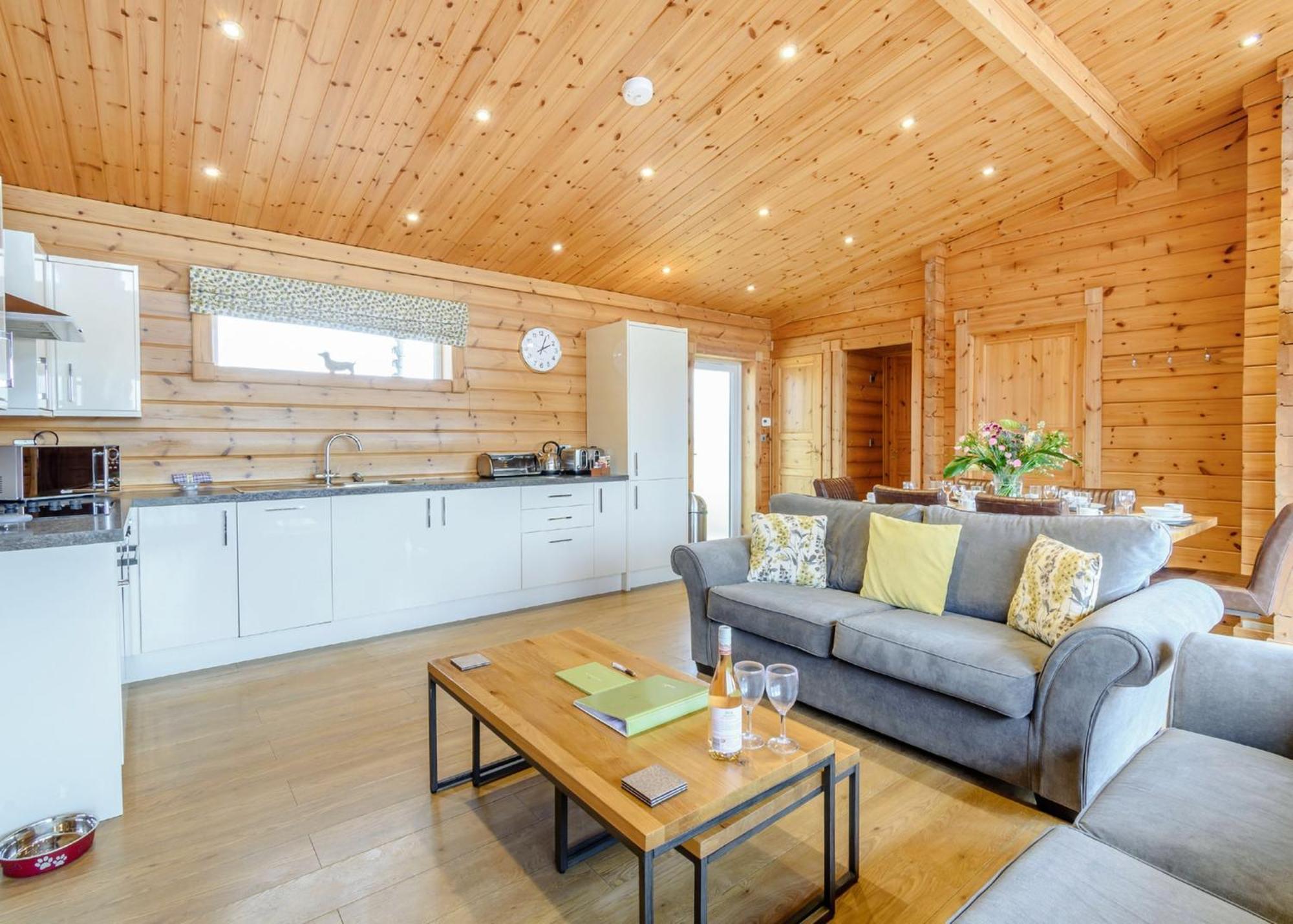 Fairview Lodges Уидърнсий Екстериор снимка